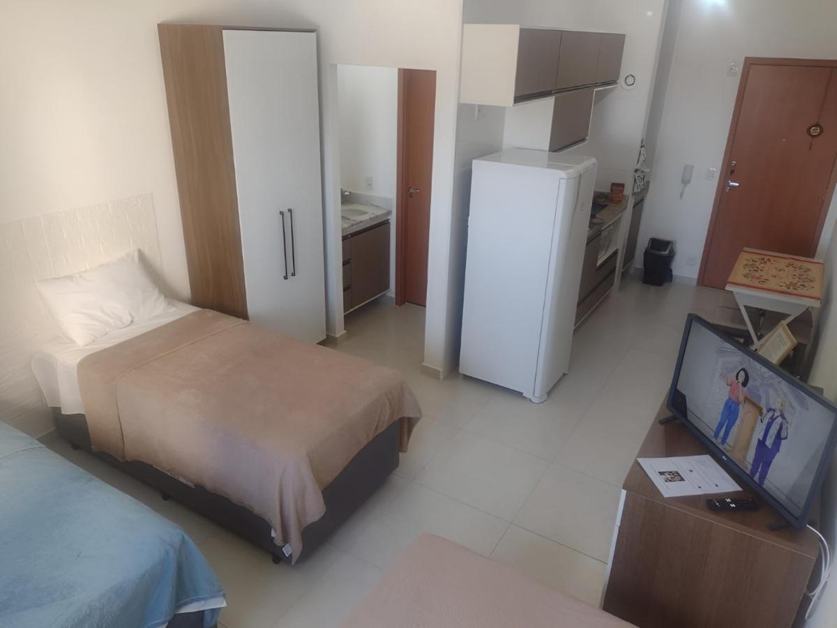 Apto Com Garagem E Wi-Fi A 4 Minutos Da Cancao Nova Cachoeira Paulista Exteriör bild