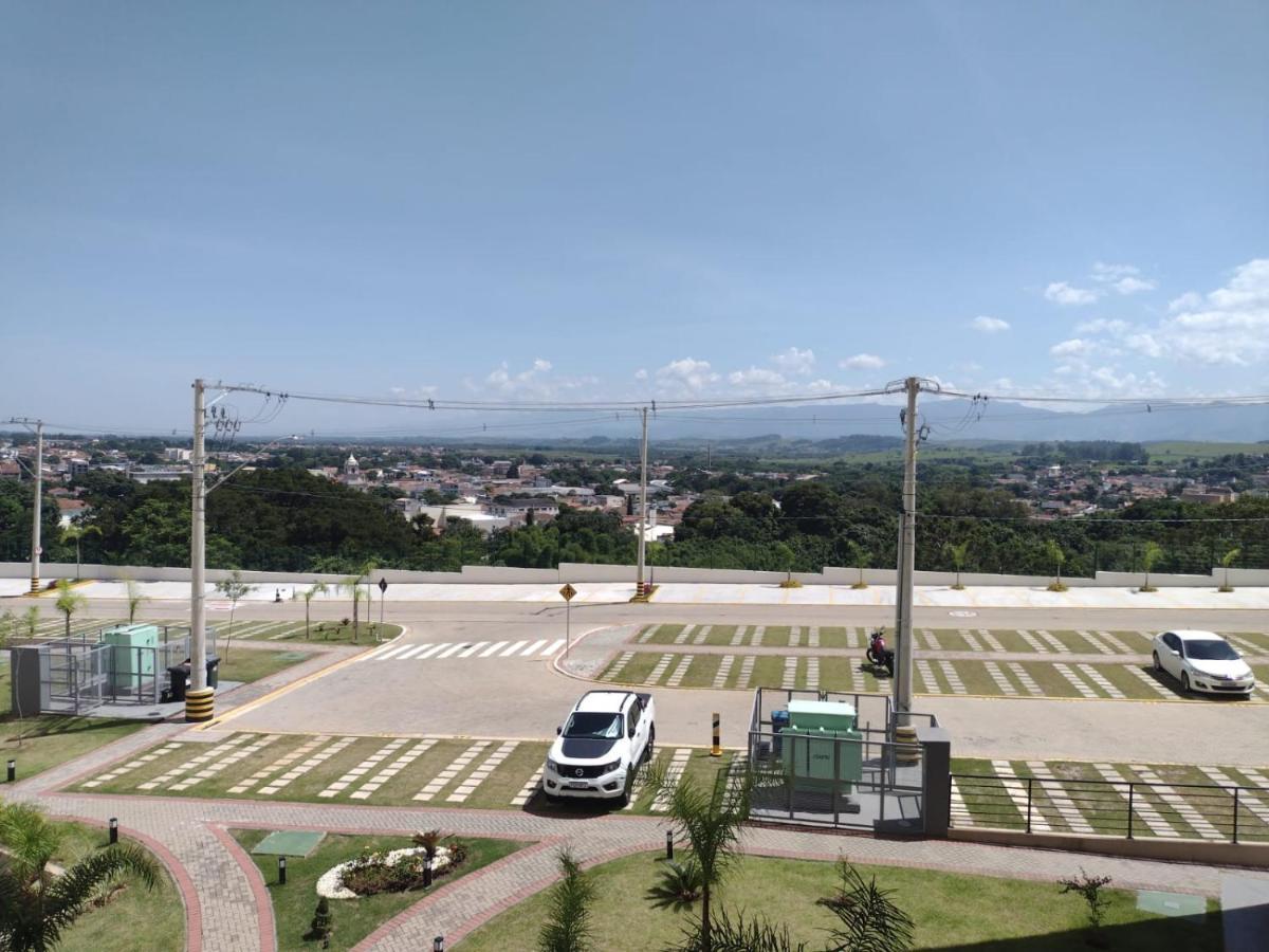 Apto Com Garagem E Wi-Fi A 4 Minutos Da Cancao Nova Cachoeira Paulista Exteriör bild